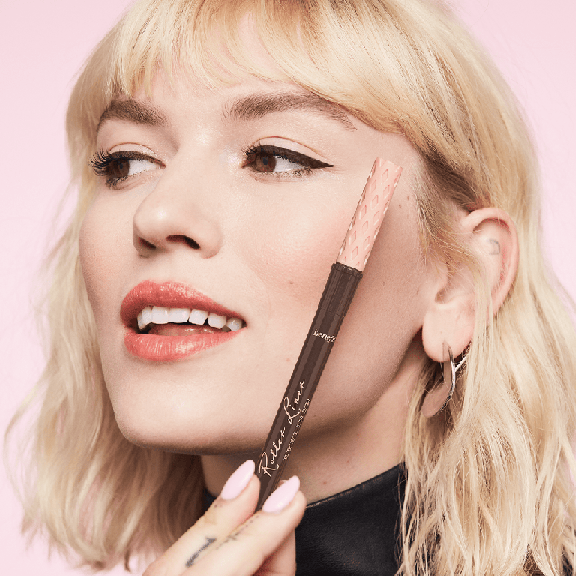 Benefit Roller Liner Matte Liquid Eyeliner